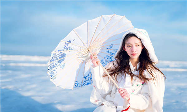 定安试管代怀生子多少钱一个？助孕之路的费用分析与方案选择